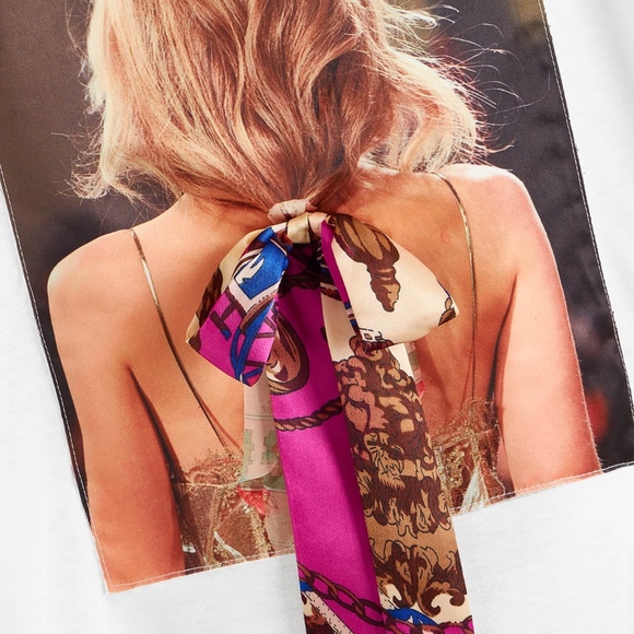 One Shoulder Hair Tie on Printed Tee Shirt - Picture 3 of 6